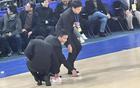 CBA賽場“撒錢”事件，需靠教育而非罰款來維護文明觀賽秩序。